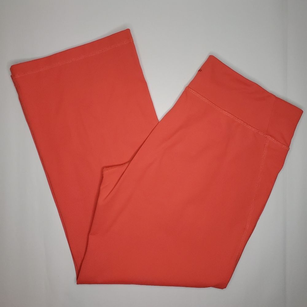 Patagonia Women's Pliant Capris Size L - Picture 3 of 10